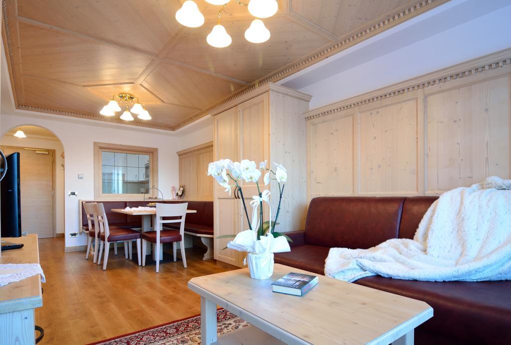 Residence Isabell Selva di Val Gardena Ngoại thất bức ảnh